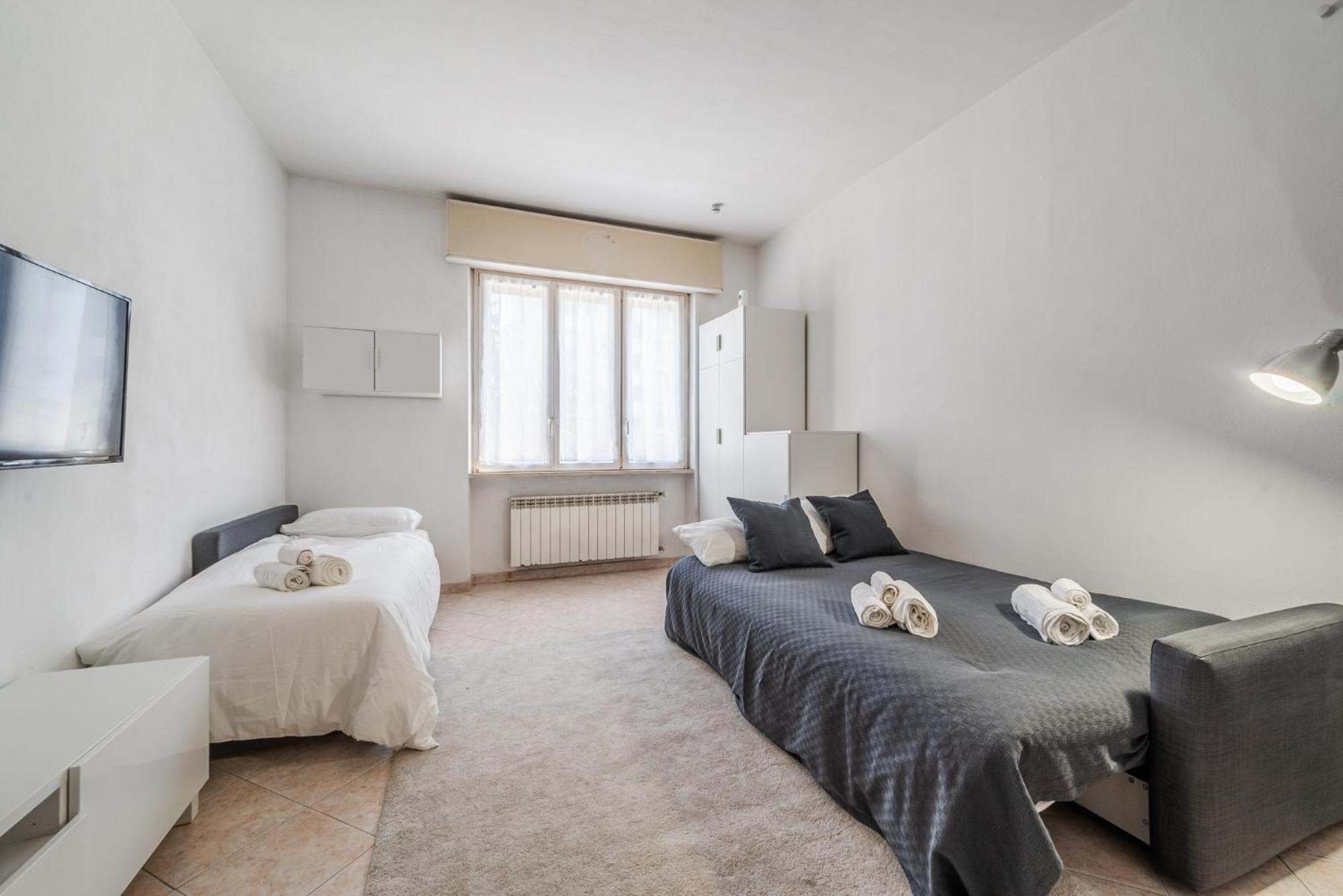Roma 23, Smartstay Rozzano Exteriér fotografie