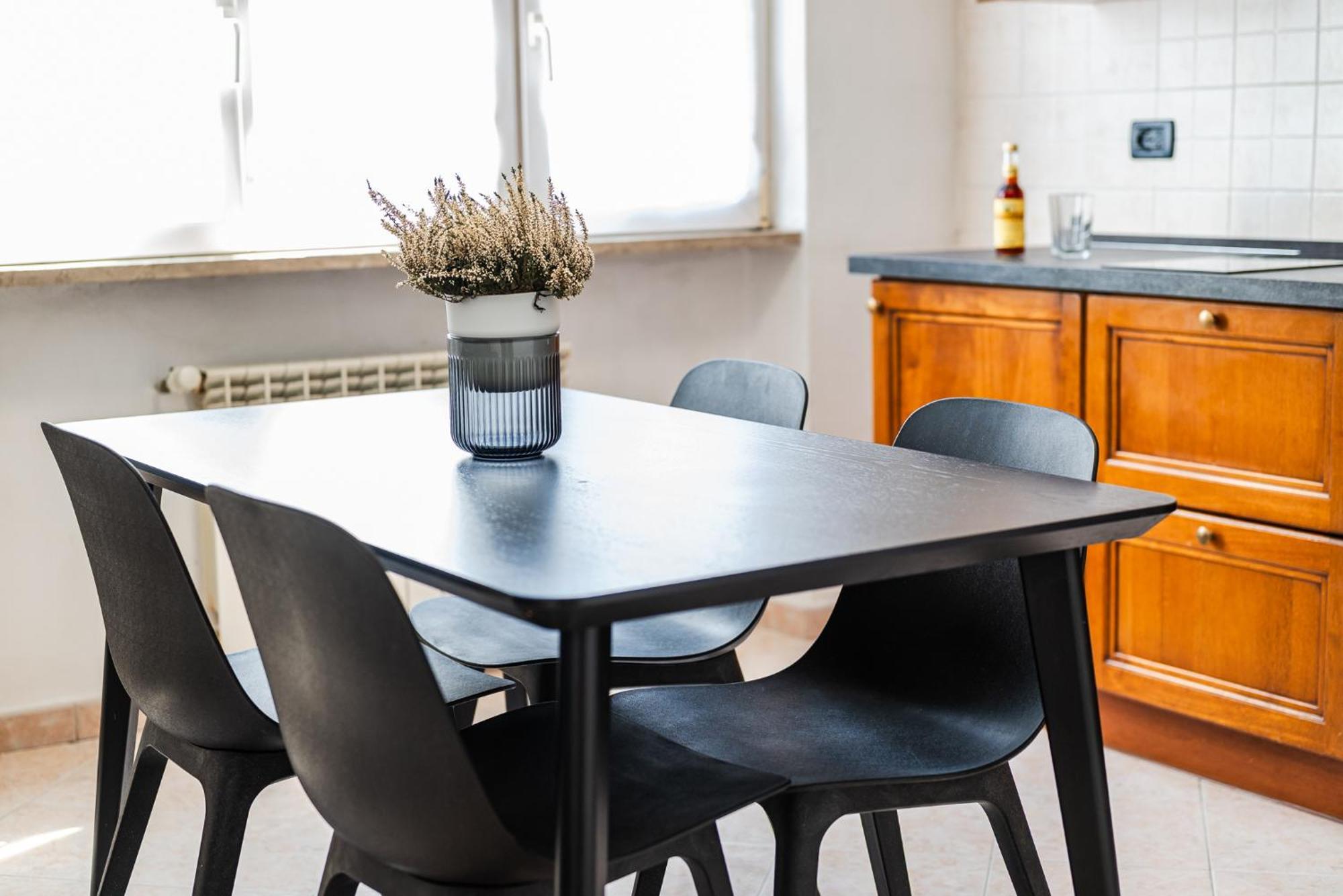 Roma 23, Smartstay Rozzano Exteriér fotografie