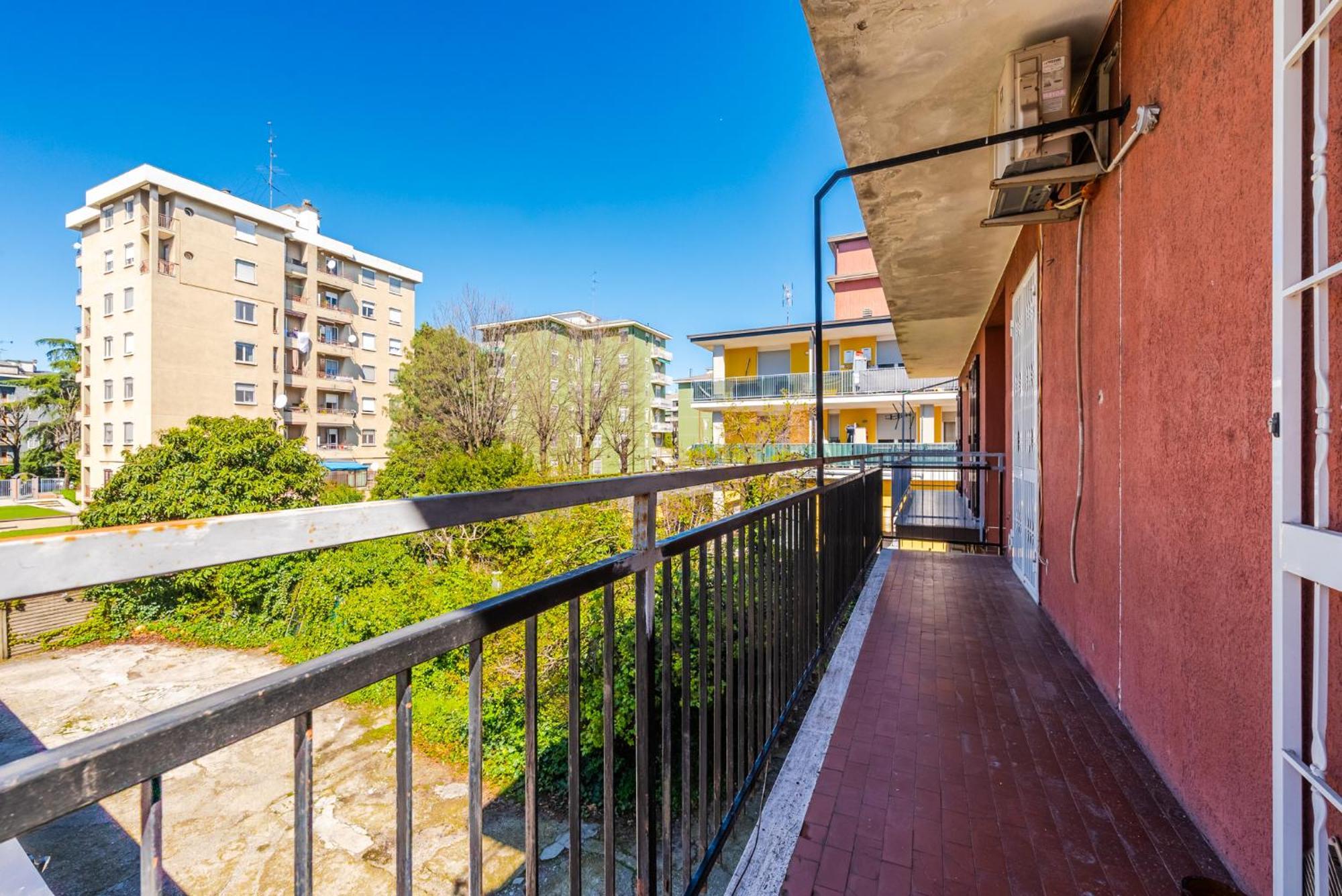Roma 23, Smartstay Rozzano Exteriér fotografie