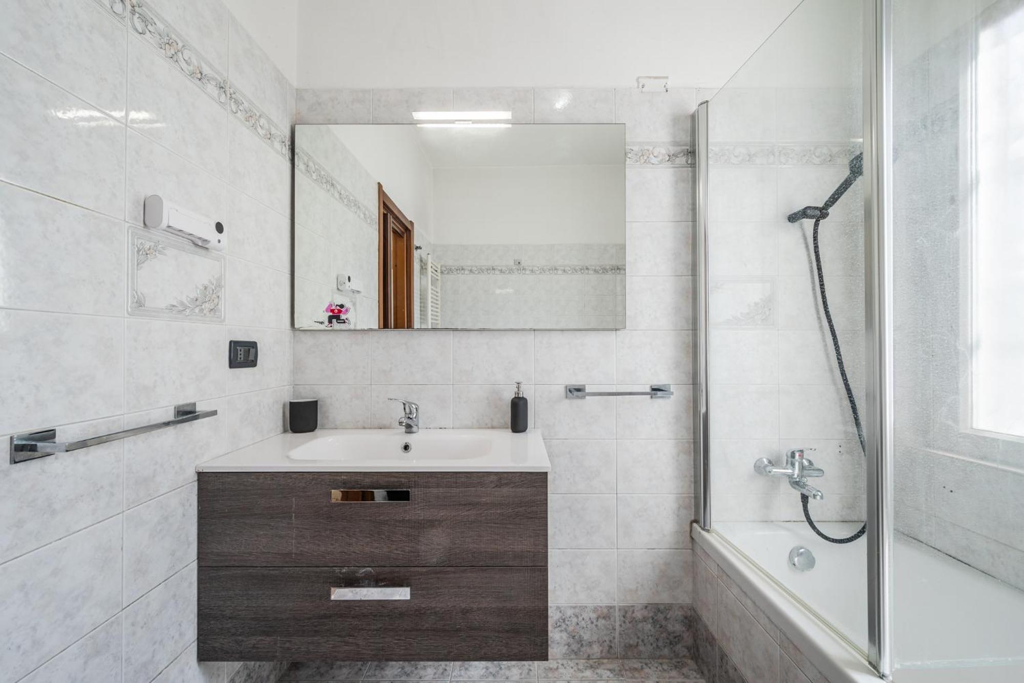 Roma 23, Smartstay Rozzano Exteriér fotografie